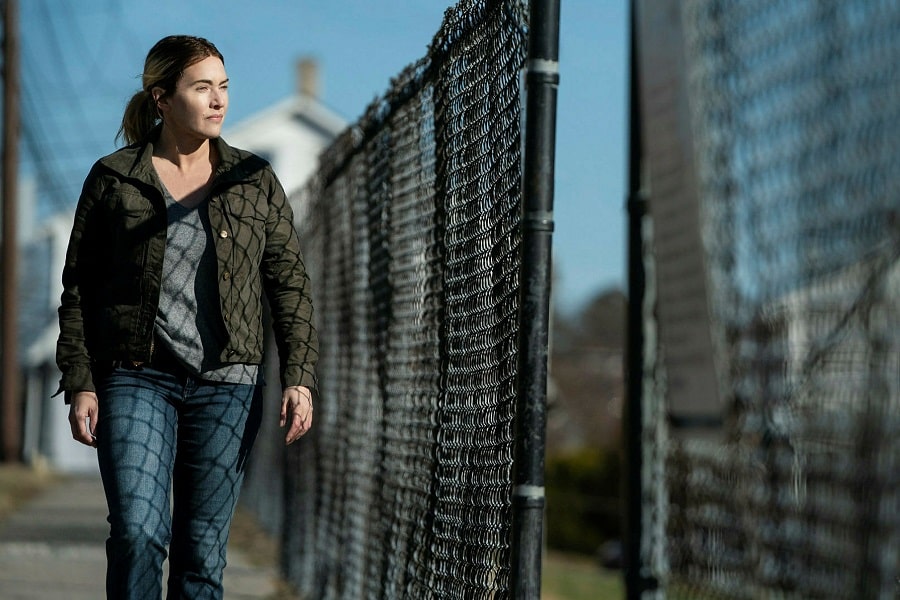 Small Town Thrillers Small Town Thrillers